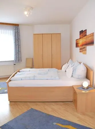 Whg1, Ferienwohnungen Eilera Apartament *